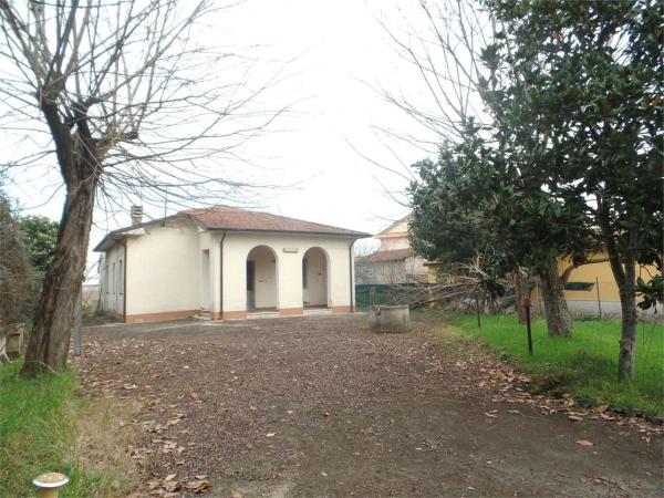 Casa singola in Vendita a San Giovanni Incarico Viale Croce