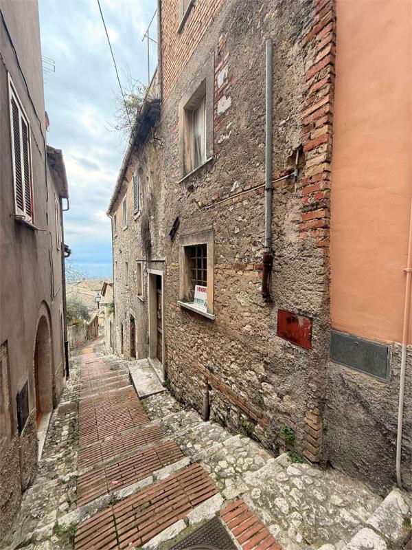 Stabile / Palazzo in Vendita a Veroli Via Civerta