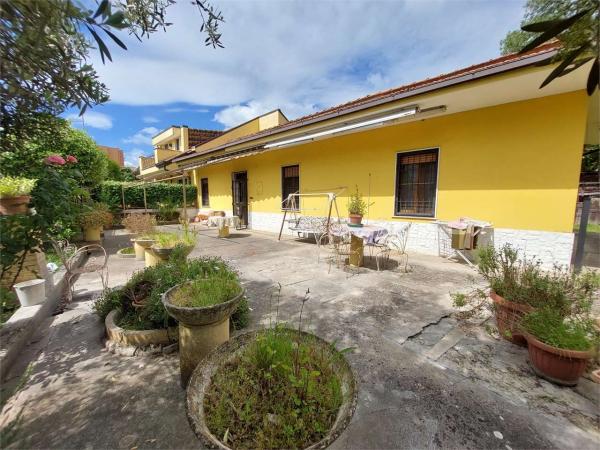 Porzione di Casa in Vendita a Frosinone Viale Spagna 