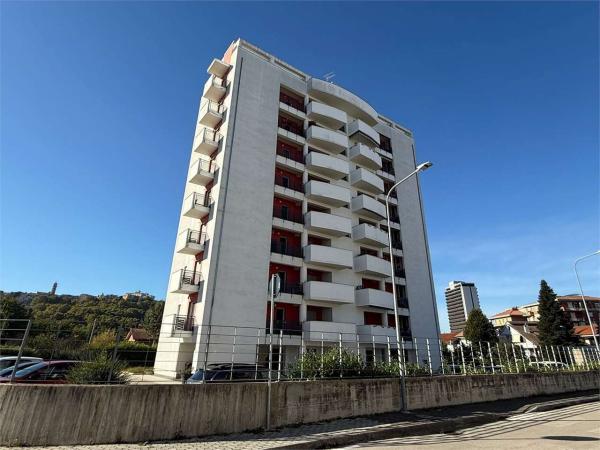 Appartamento in Vendita a Frosinone Via Vittorio Valle 