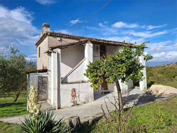 Casa singola in Vendita a Pofi Via Pescara