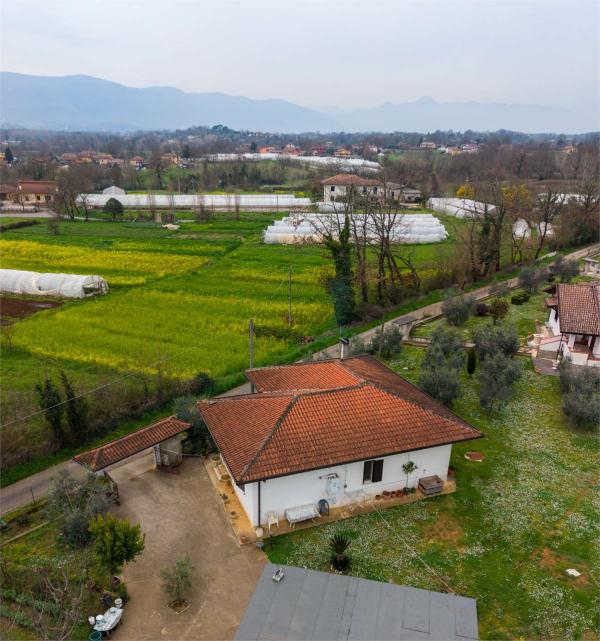 Casa singola in Vendita a Pofi Via Padre Silvestro De Santis, 61