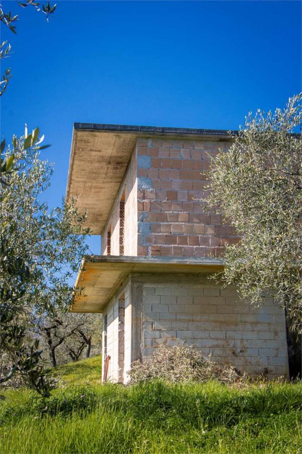 Rustico/Casale in Vendita a Veroli Contrada Colle Prote