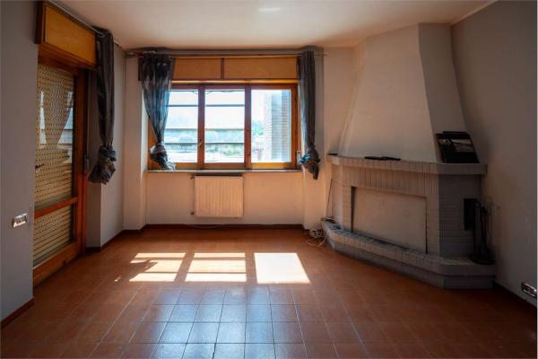 Appartamento in Vendita a Frosinone Piazzale Vienna