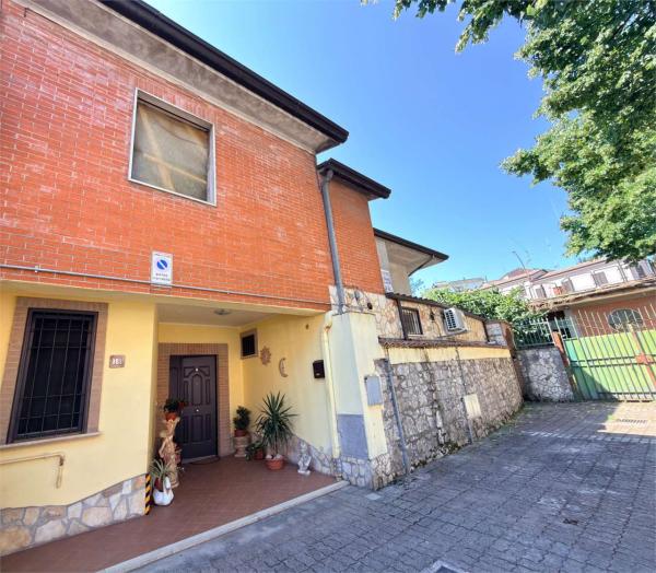 Stabile / Palazzo in Vendita a Ceccano Viale Della Liberta