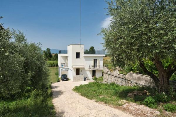 Villa in Vendita a Ferentino Via Scattuccio Codarda