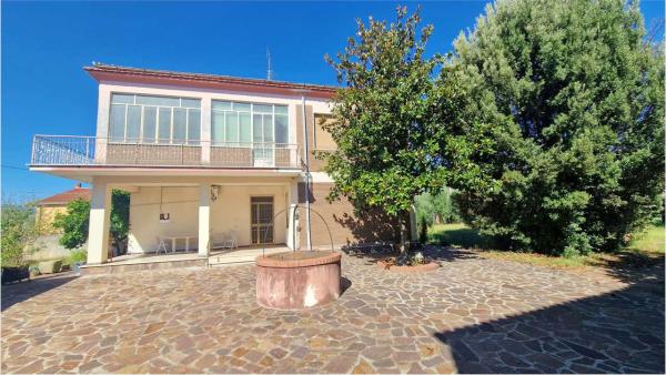 Casa singola in Vendita a Alatri Via Vallemiccina