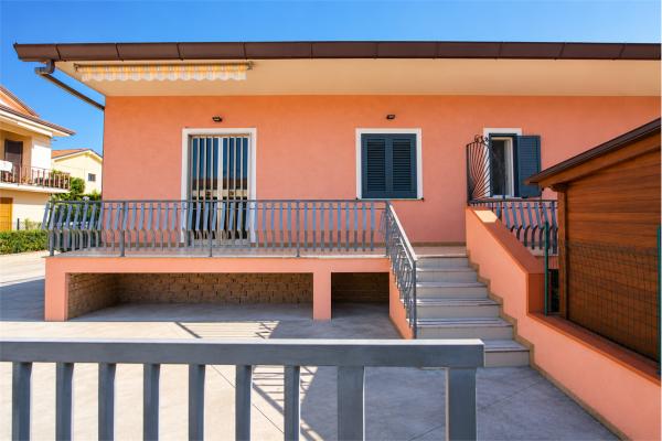 Porzione di Casa in Vendita a Ceccano Villaggio Unrra Casa